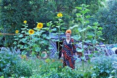 Blandine qui adore jardiner, vous conseille des plantes faciles pour débutant. Découvrez son interview sur le blog.